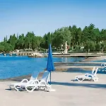 Отель Garden Park Plava Laguna 4*