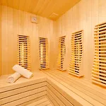 Szálloda Garden Park Plava Laguna 4*