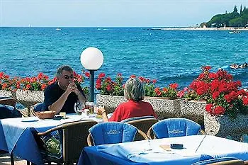 Garden Park Plava Laguna Hotel 4*