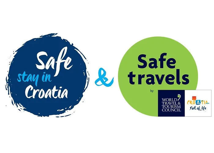 Garden Park Plava Laguna فندق 4*