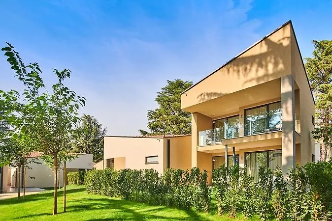 Garden Park Plava Laguna Hotel